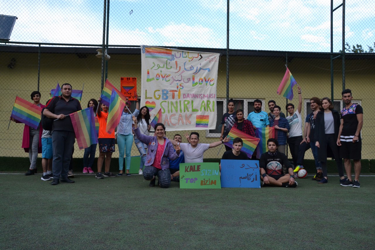 Denizli&rsquo;de LGBTİ mültecilerle dayanışma maçı | Kaos GL - LGBTİ+ Haber Portalı Haber